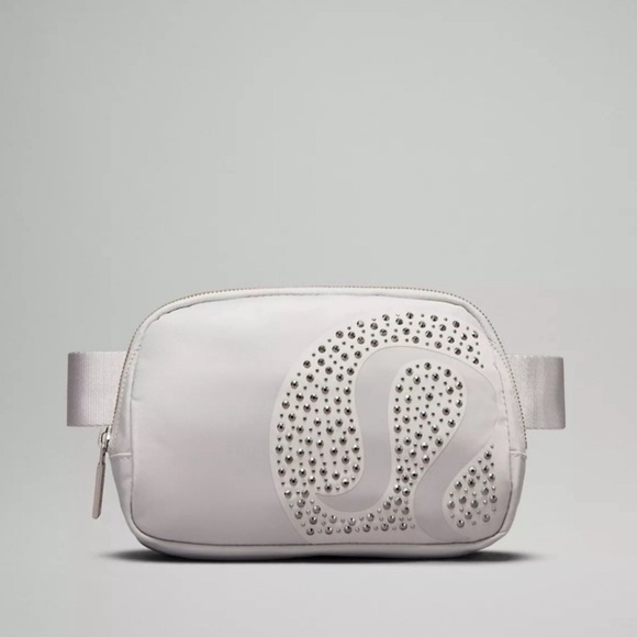 lululemon athletica Handbags - Lululemon 1L Vapor White with Studded Logo Everywhere Belt Bag BRAND NEW